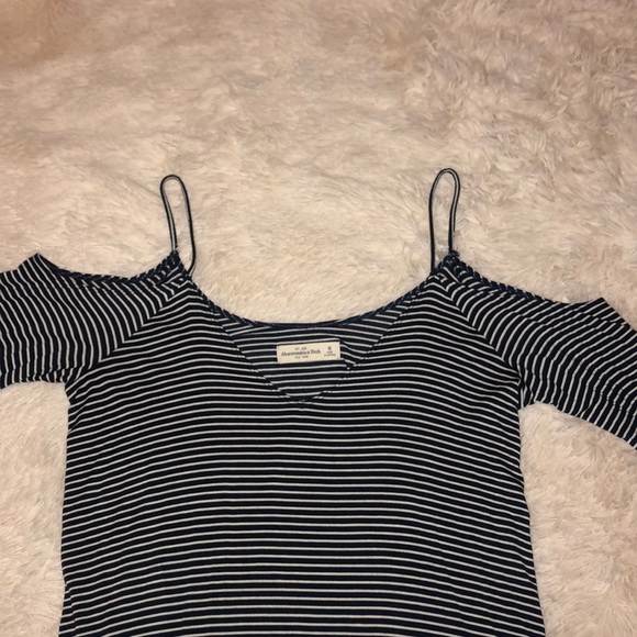 Abercrombie & Fitch Dress - Picture 2 of 4